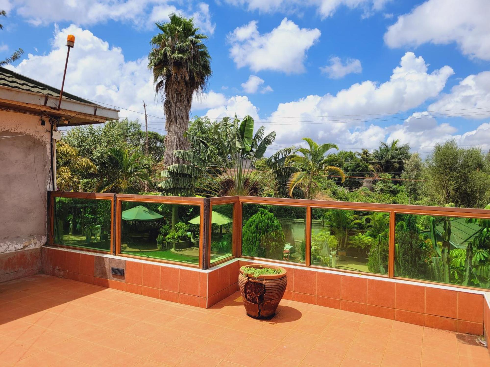Hotel Plant House Ruiru Exterior foto